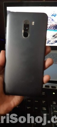 Poco f1